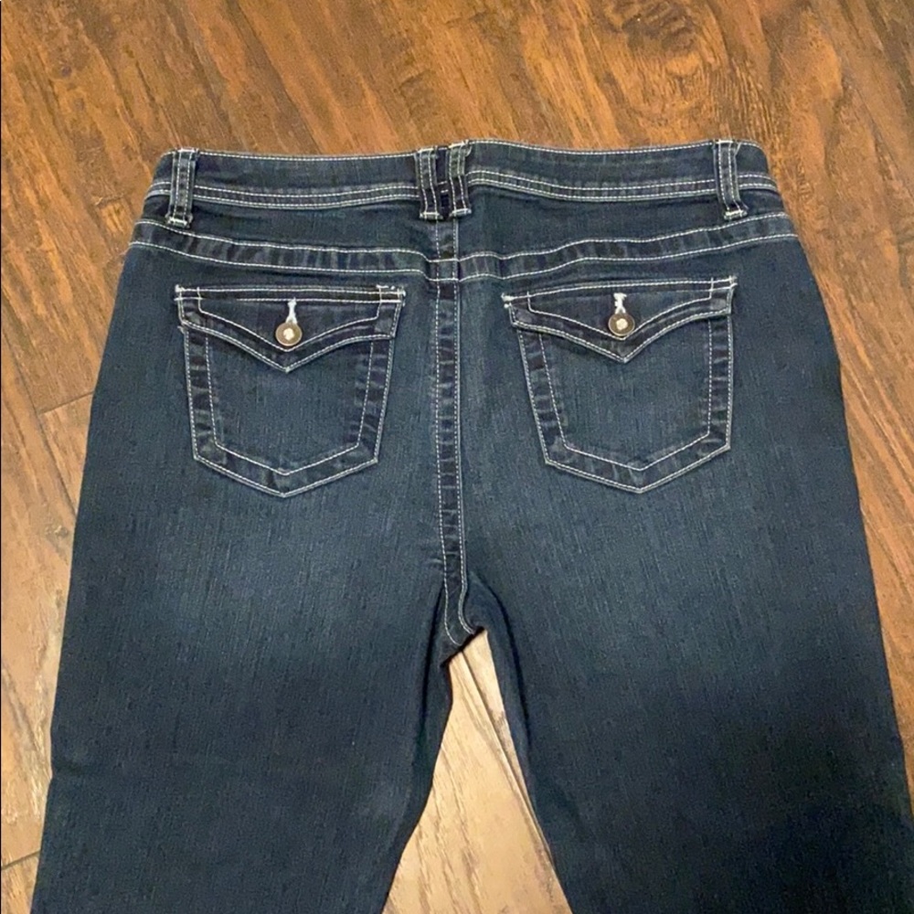 🙌🏼🆒 2-$15 Apt 9 Ladies Bootcut Jeans - Picture 5 of 7